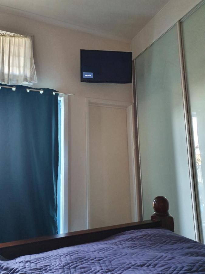 Just-4-You! Amazing Sea Views, Wifi, Fully Air-Conditioned, King Bed Винсентия Екстериор снимка